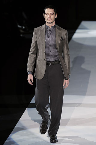 Giorgio Armani / - 2009-2010